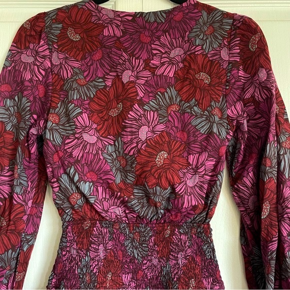 Olivaceous Women’s 3/4 Sleeve Ruffle Hem Floral Print Dress in Fuchsia - Small - Picture 4 of 10